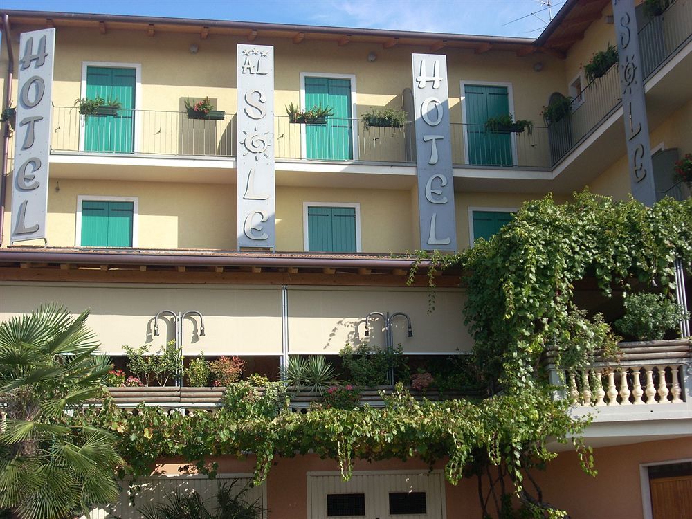 Hotel Al Sole - Enjoy Holiday Cavaion Veronese Exterior foto