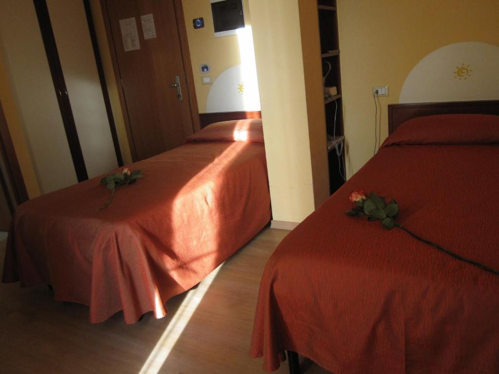Hotel Al Sole - Enjoy Holiday Cavaion Veronese Quarto foto